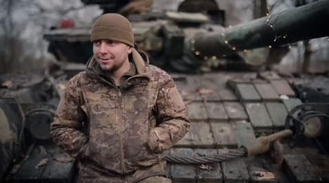 46. ​​​​"VŠICHNI ZEMŘEME, JENŽE DNES NE" - TANKOVÁ BITVA O KHERSON - DAVID, VELITEL TANU