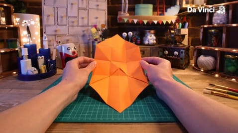 22. Origami Bobble Head