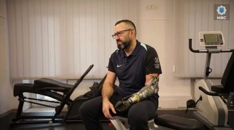 Dubov. Zepředu na šampiony