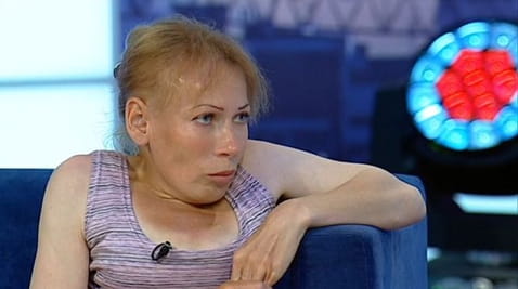 Nagy erőszak egy kis nő ellen