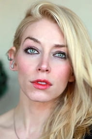 Filmy z aktorem Liz Fenning