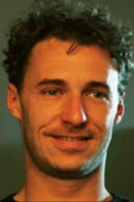 Filmy s tímto hercem Romain Lacourbas