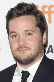 Max Eggers Filmy s tímto hercem Max Eggers