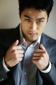 Filme cu actorul Johnny Nguyen