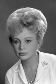 Filmek a színésszel Alla Larionova