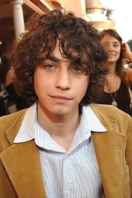 Filmek a színésszel Adam Lamberg - SWEET.TV Filmek a színésszel Adam Lamberg