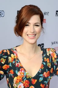 Aya Cash Filmek a színésszel Aya Cash
