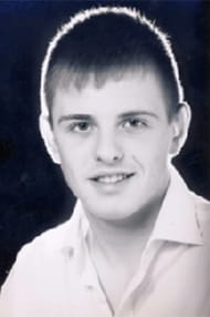 Filmy z aktorem Steven Harwood-Brown