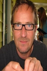 Filmek a színésszel Piers Ashworth