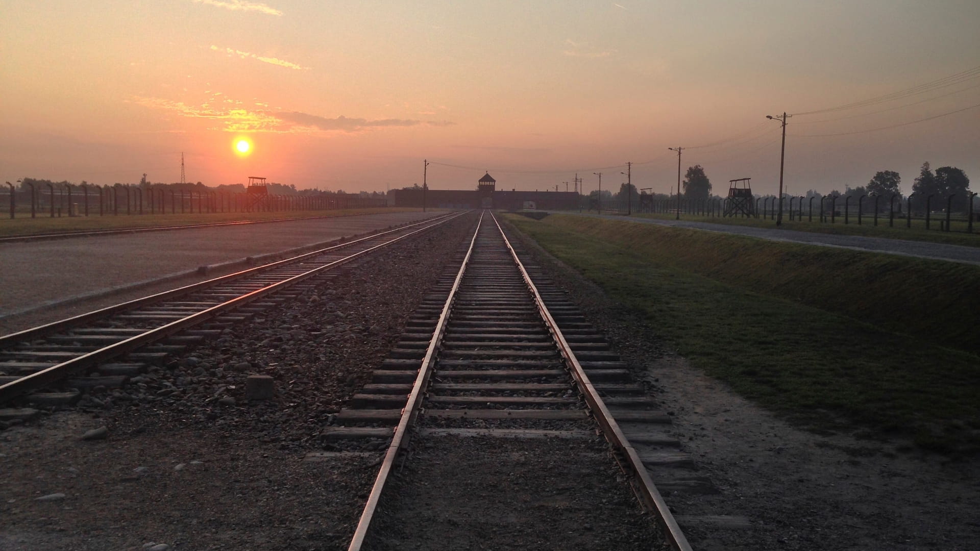 Jeden dzień w Auschwitz